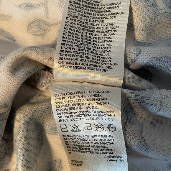 Divided White and Blue Floral Dress - Picture 4 of 5